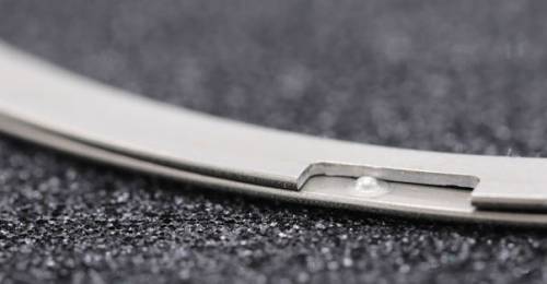 Smalley Revolox™ Self-Locking | Self-Locking Retaining Rings